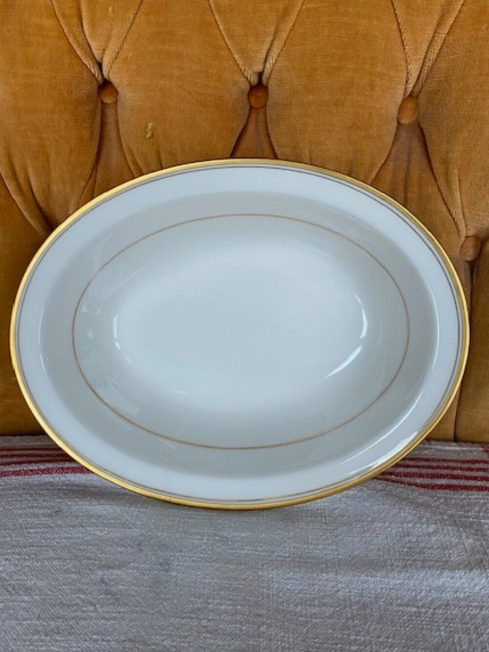 NORITAKE LINTON 7552~10" OVAL VEGETABLE BOWL~CREAM~GOLD BANDS~VTG EXCELLENT